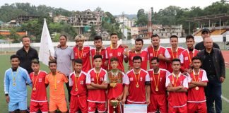 Rynjah lift Fourth Division trophy