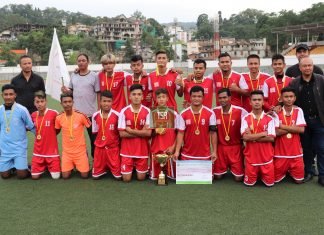 Rynjah lift Fourth Division trophy
