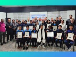 M’laya Swimming Association honours medallists & team members