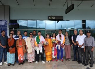 Daniel & Gideon given heroes’ welcome after South Asian Karate C’ship success