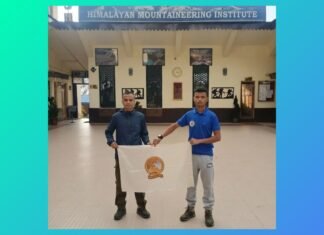 Keliostar Pdai & B Kyrmenskhem Lyngdoh begin advanced mountaineering course in Darjeeling
